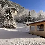 Haus Im Hochtal דירה